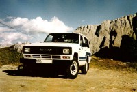 NissanPatrol 1980–1989.jpg